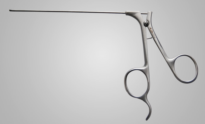 Direct synovial forceps
